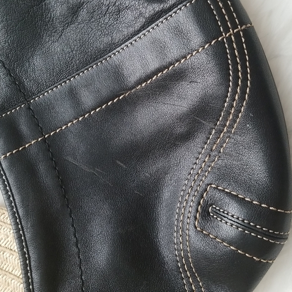 DONATE: COACH PURSE BLACK; Vintage - Picture 4 of 8